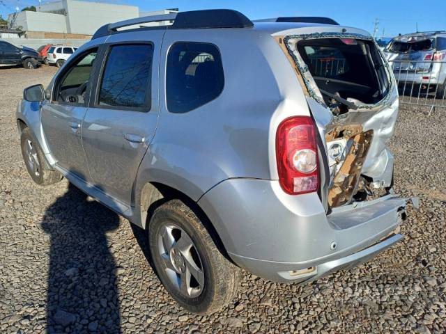 2014 RENAULT DUSTER 