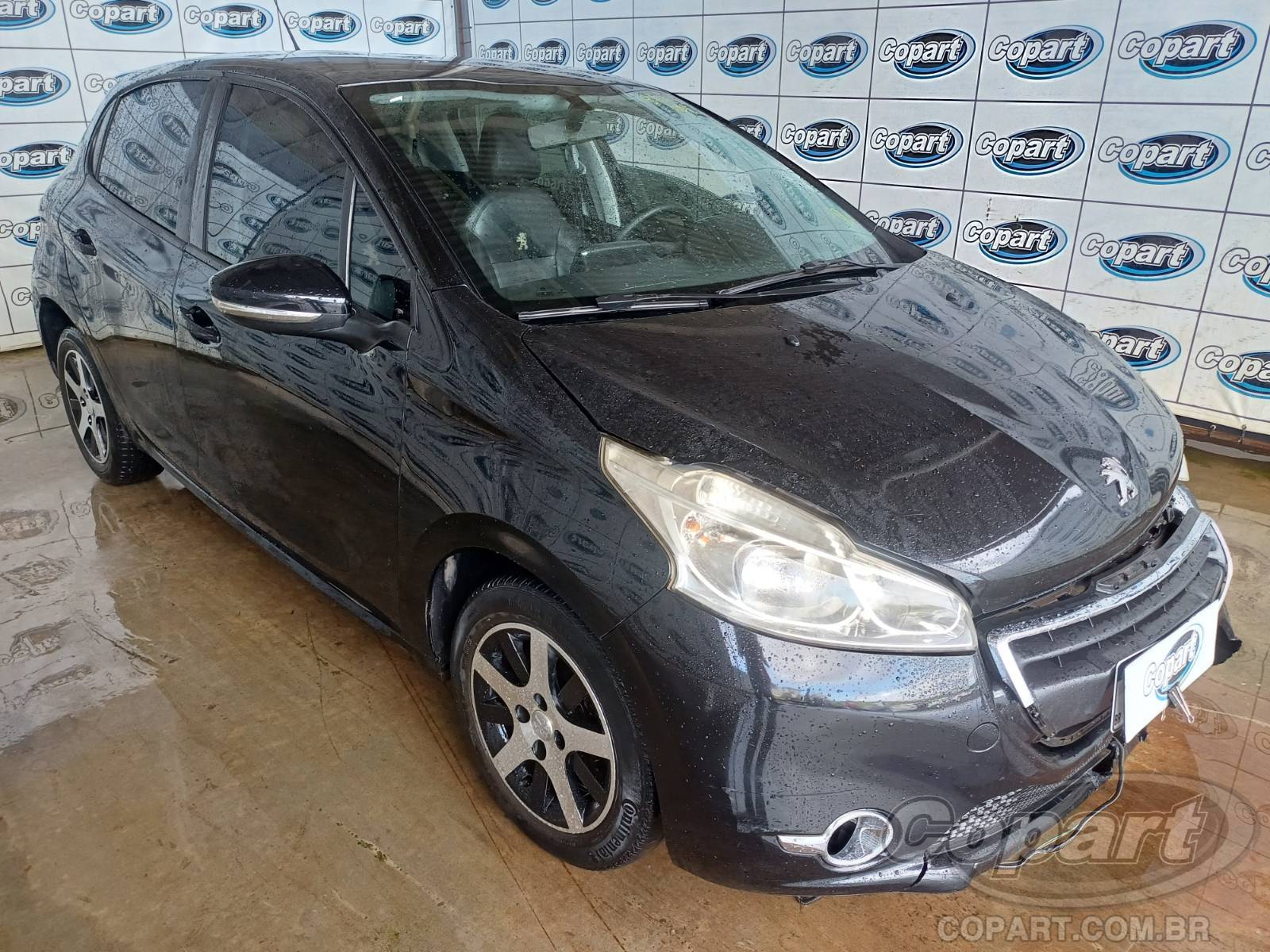 Peugeot 208 Active Pack 1.5 2016 Colisão Frontal