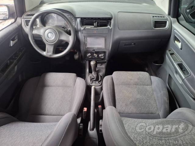 2013 VOLKSWAGEN FOX 