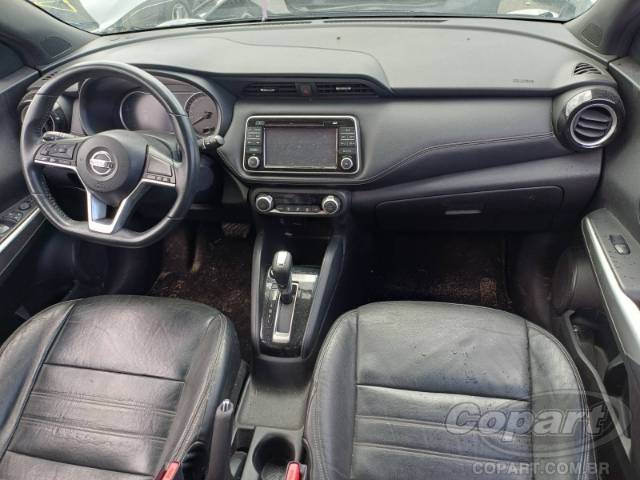 2017 NISSAN KICKS 