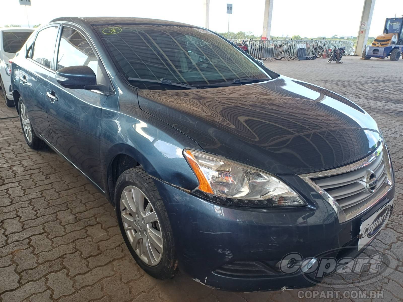 Nissan Sentra SL CVT 2.0 16V FlexStart 2016