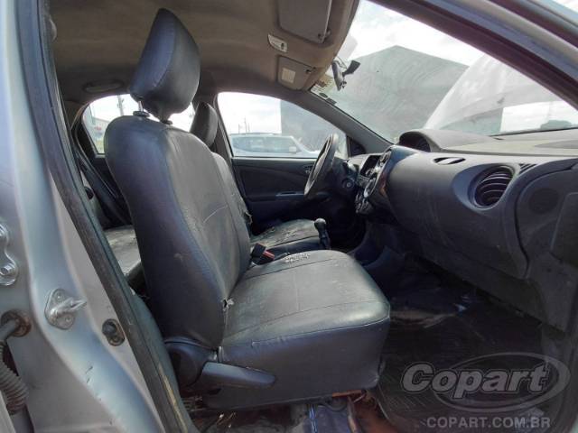 2015 TOYOTA ETIOS SEDA 