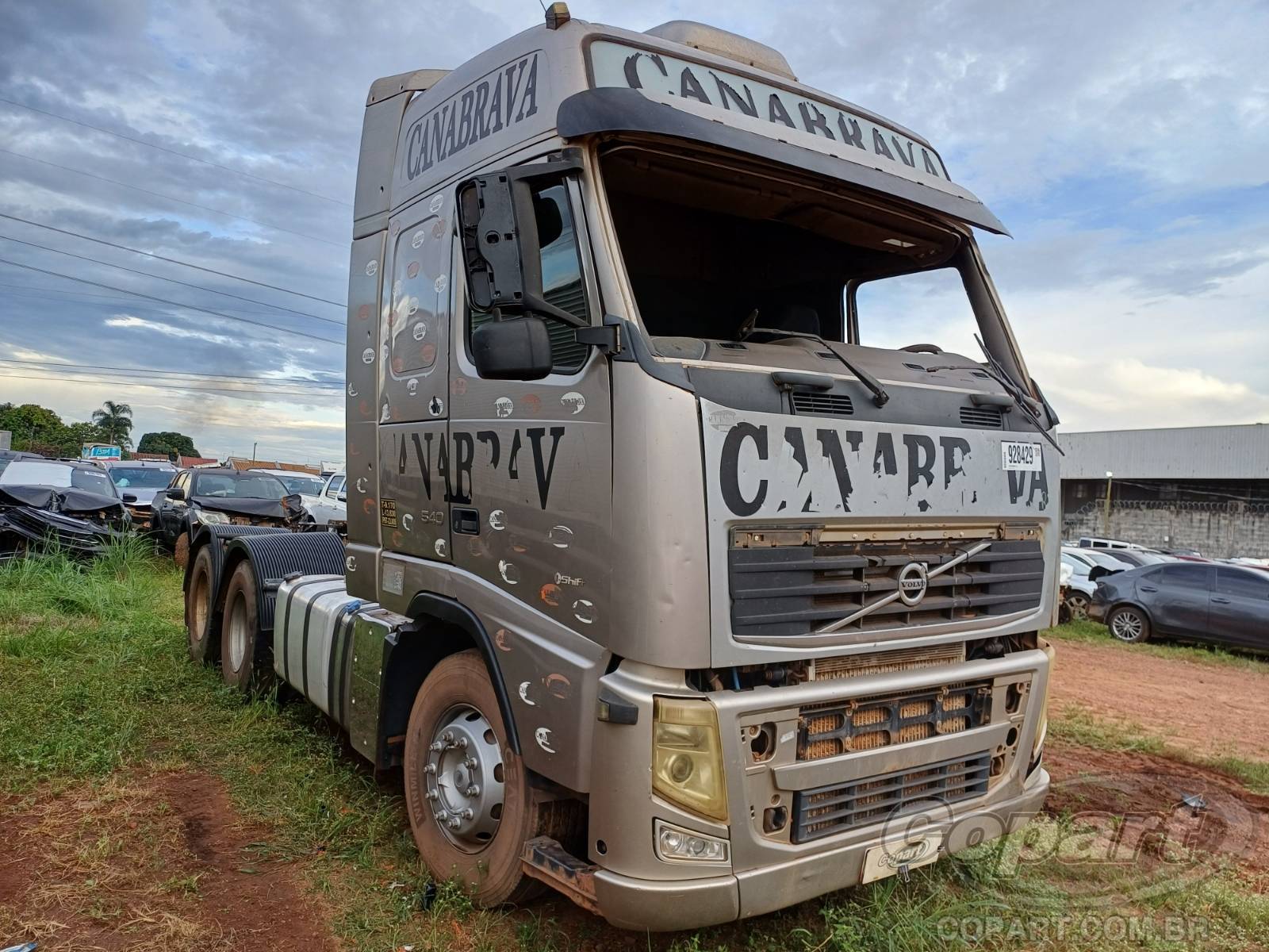 Veículo VOLVO FH VOLVO FH 540 T 2013 Caminhão 2014 em leilão