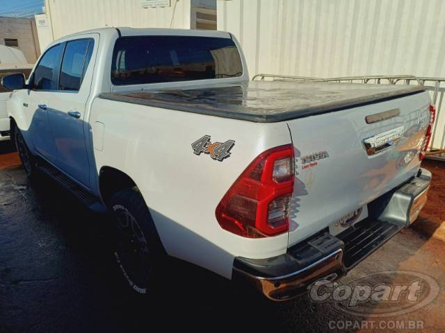 2023 TOYOTA HILUX CD 