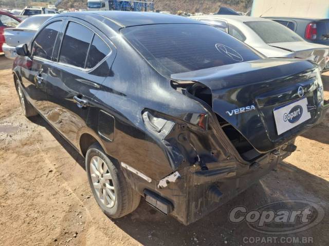 2018 NISSAN VERSA 