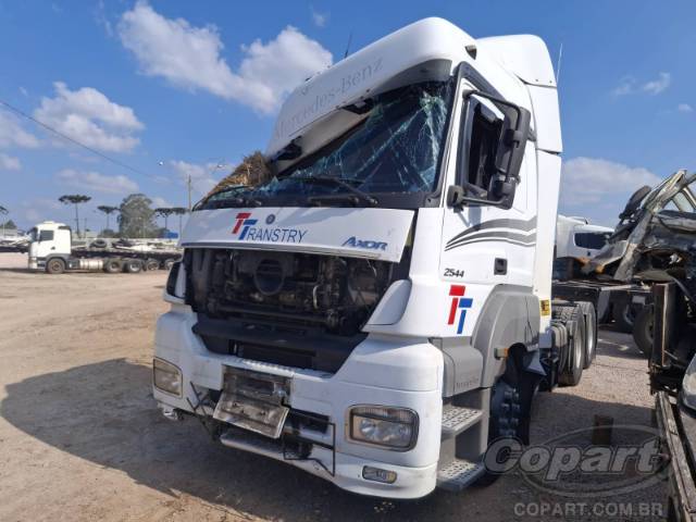 2019 MERCEDES BENZ AXOR 