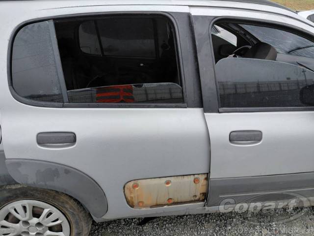 2018 FIAT UNO 
