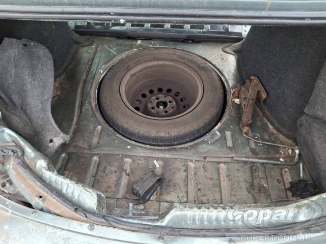 2009 VOLKSWAGEN VOYAGE 