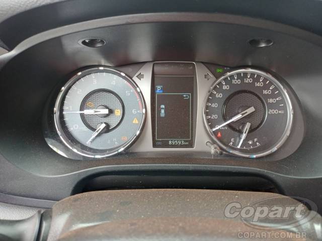 2021 TOYOTA HILUX CD 