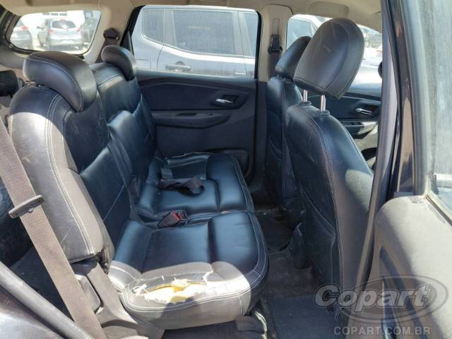 2016 CHEVROLET SPIN 