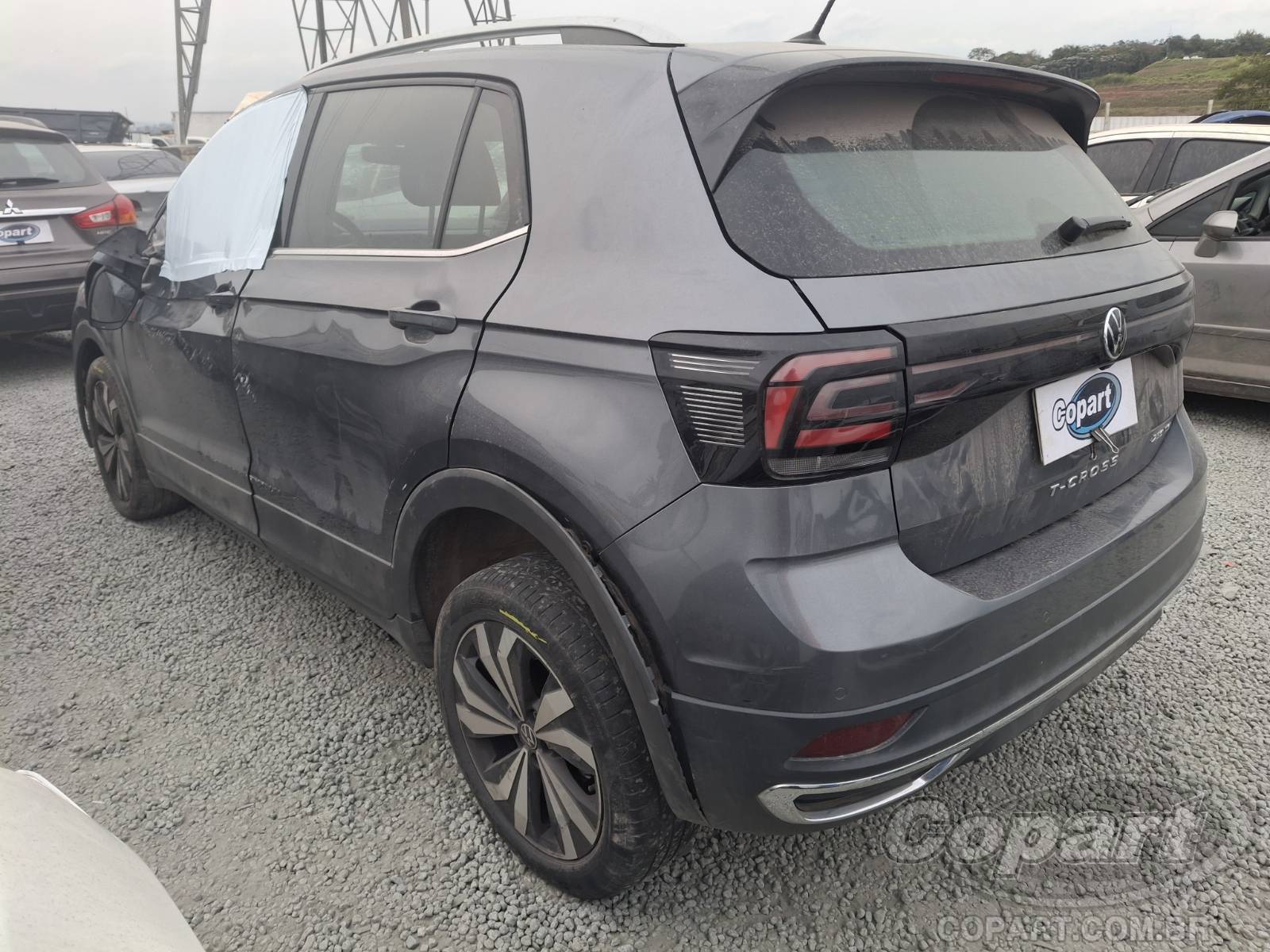2022 VOLKSWAGEN T-CROSS — foto 3 de 14