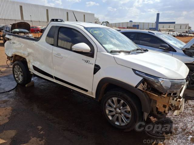2022 FIAT STRADA 