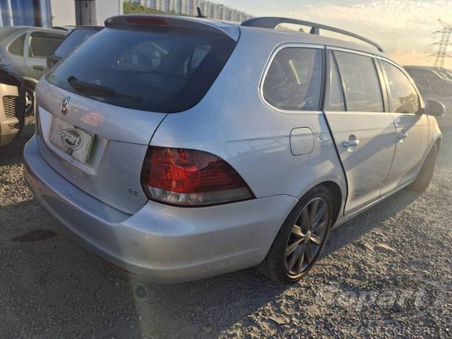 2011 VOLKSWAGEN JETTA VARIANT 