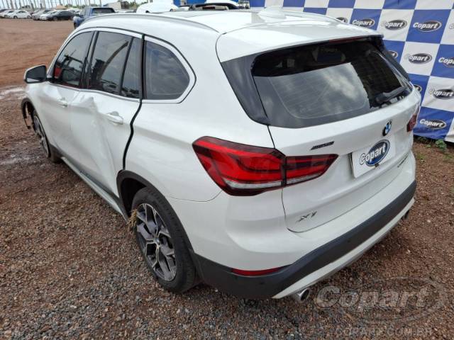 2021 BMW X1 