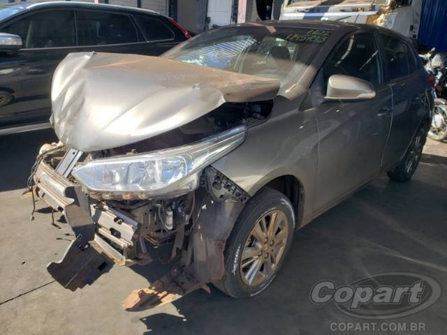 2020 TOYOTA YARIS 