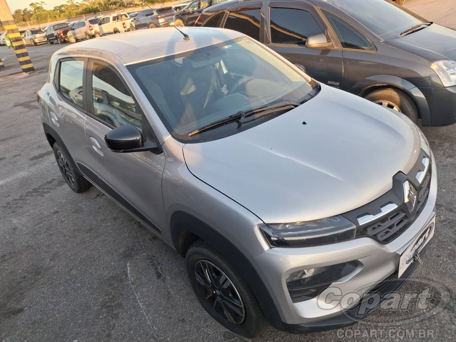 RENAULT KWID