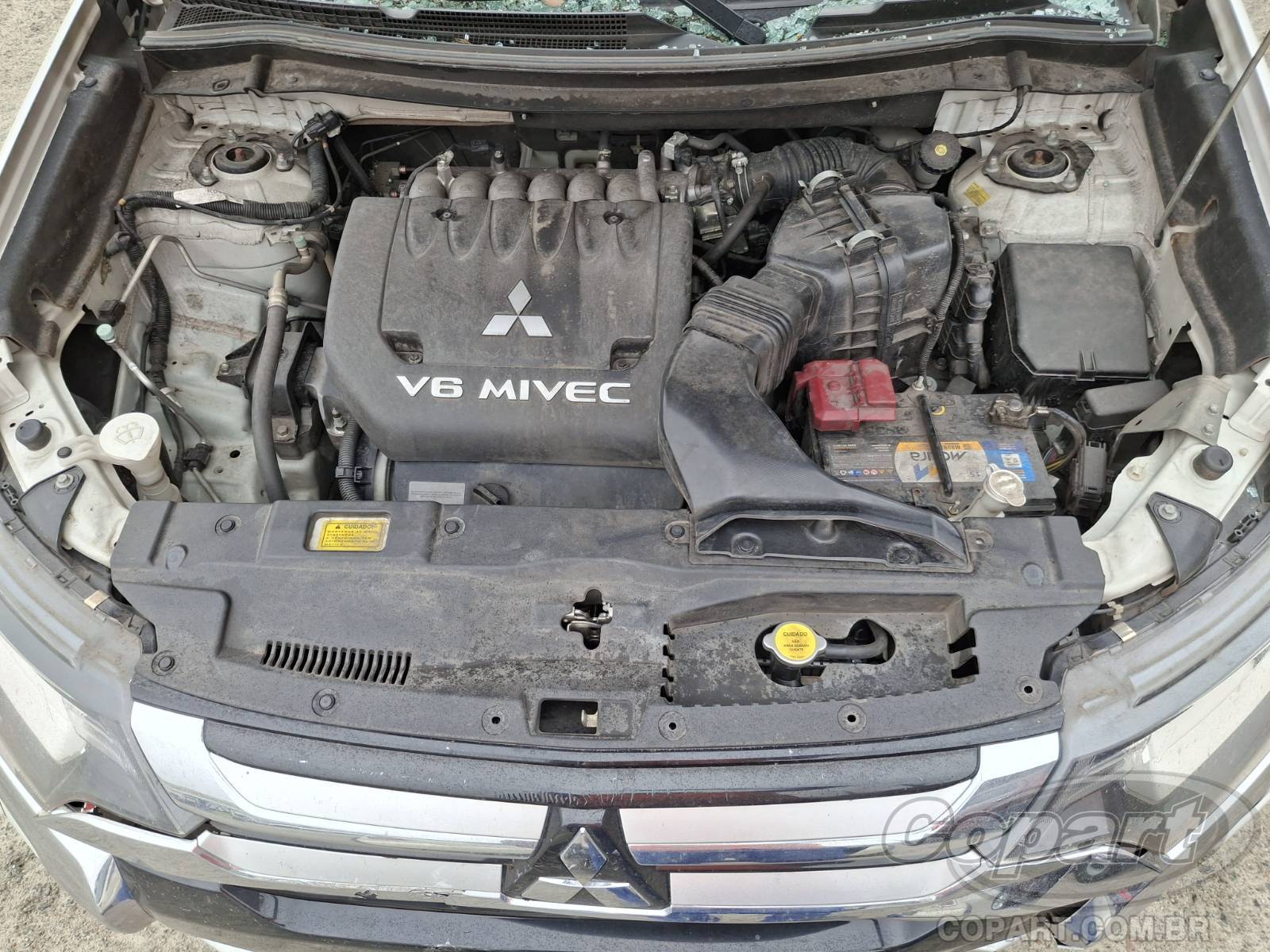 Foto 7 de 12: 2018 MITSUBISHI OUTLANDER