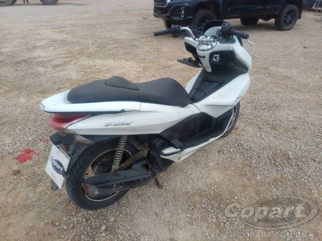 2015 HONDA PCX 