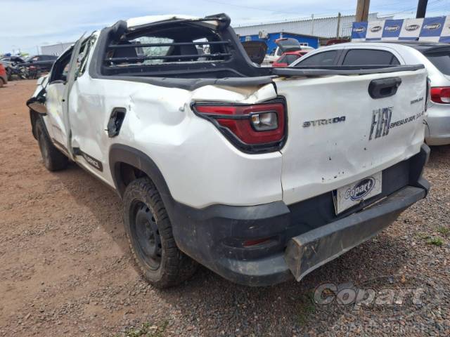 2022 FIAT STRADA 
