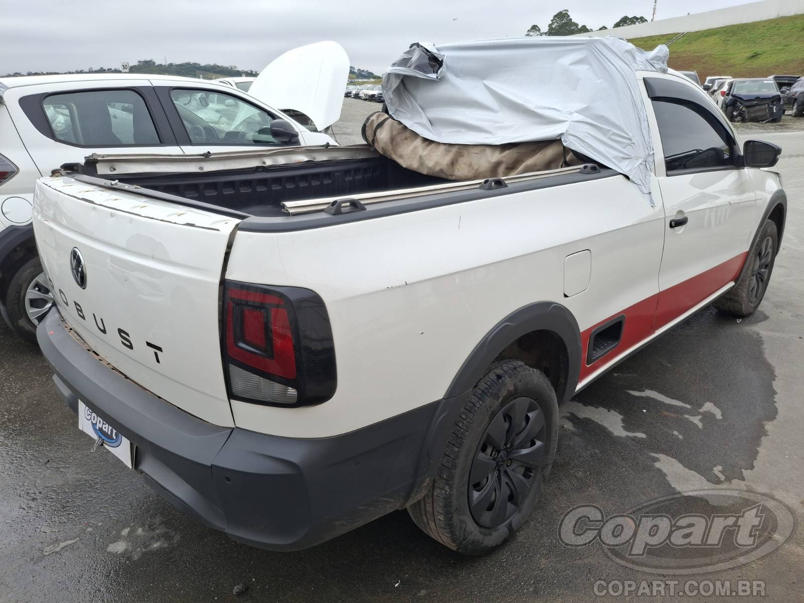 2025 VOLKSWAGEN SAVEIRO — foto 4 de 14