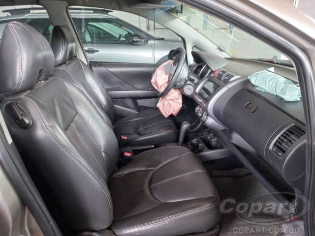 2005 HONDA FIT 