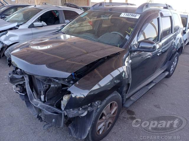 2019 RENAULT DUSTER 