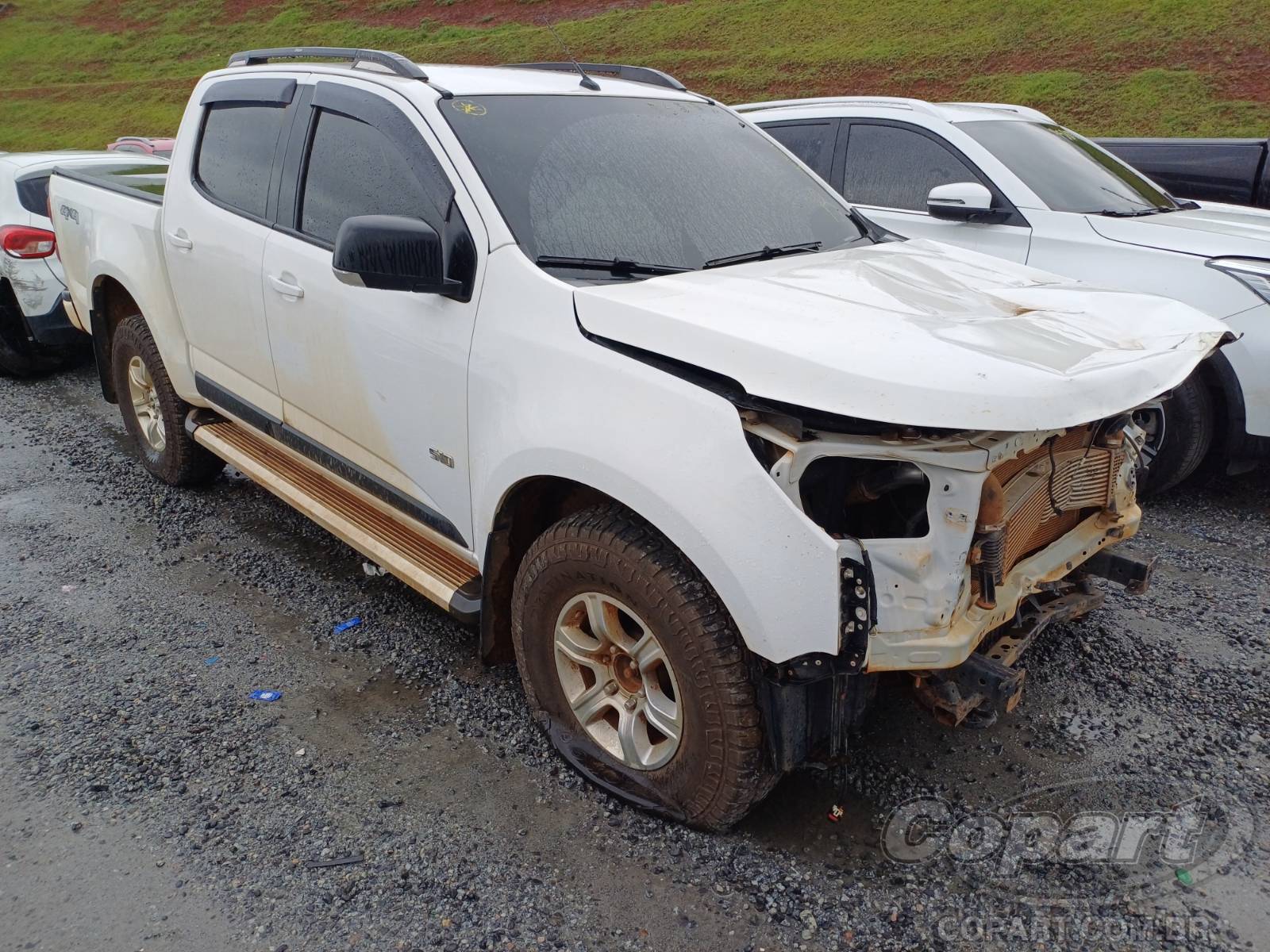 Veículo GM - Chevrolet S10 Chevrolet S10 Cabine Dupla LT 2.8 CTDI 2020 Médio Dano Frontal 2020 em leilão