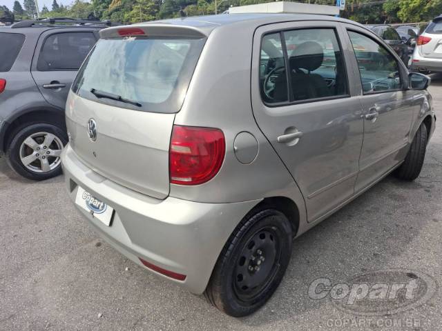 2011 VOLKSWAGEN FOX 
