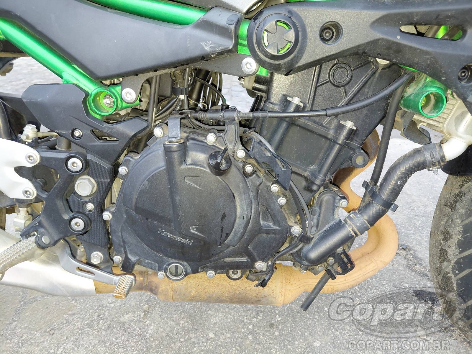 Foto 6 de 10: 2025 KAWASAKI Z500