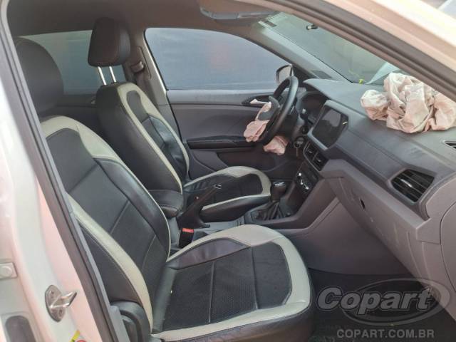 2021 VOLKSWAGEN T-CROSS 