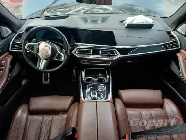 2020 BMW X7 