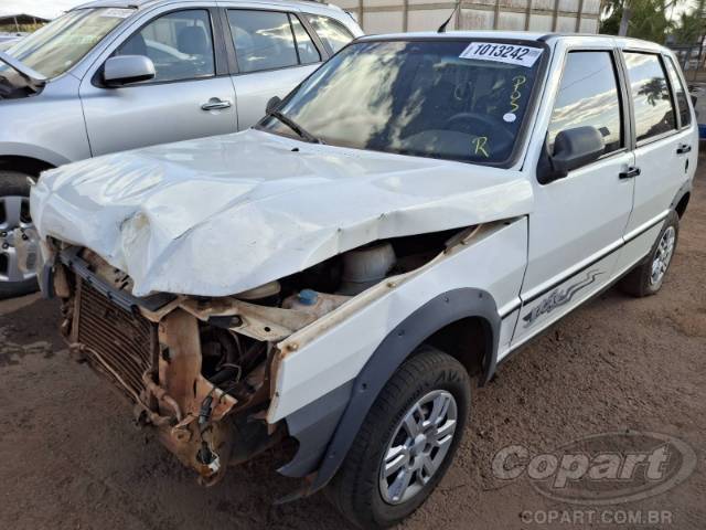 2013 FIAT UNO 