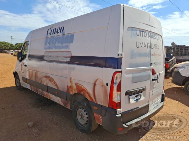 2021 RENAULT MASTER FURGAO 