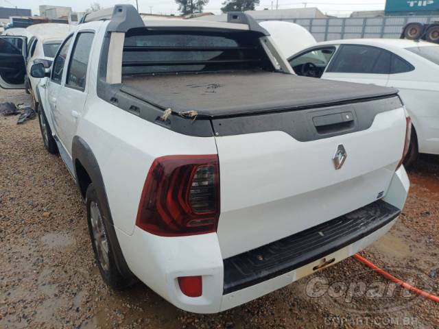 2019 RENAULT DUSTER OROCH 