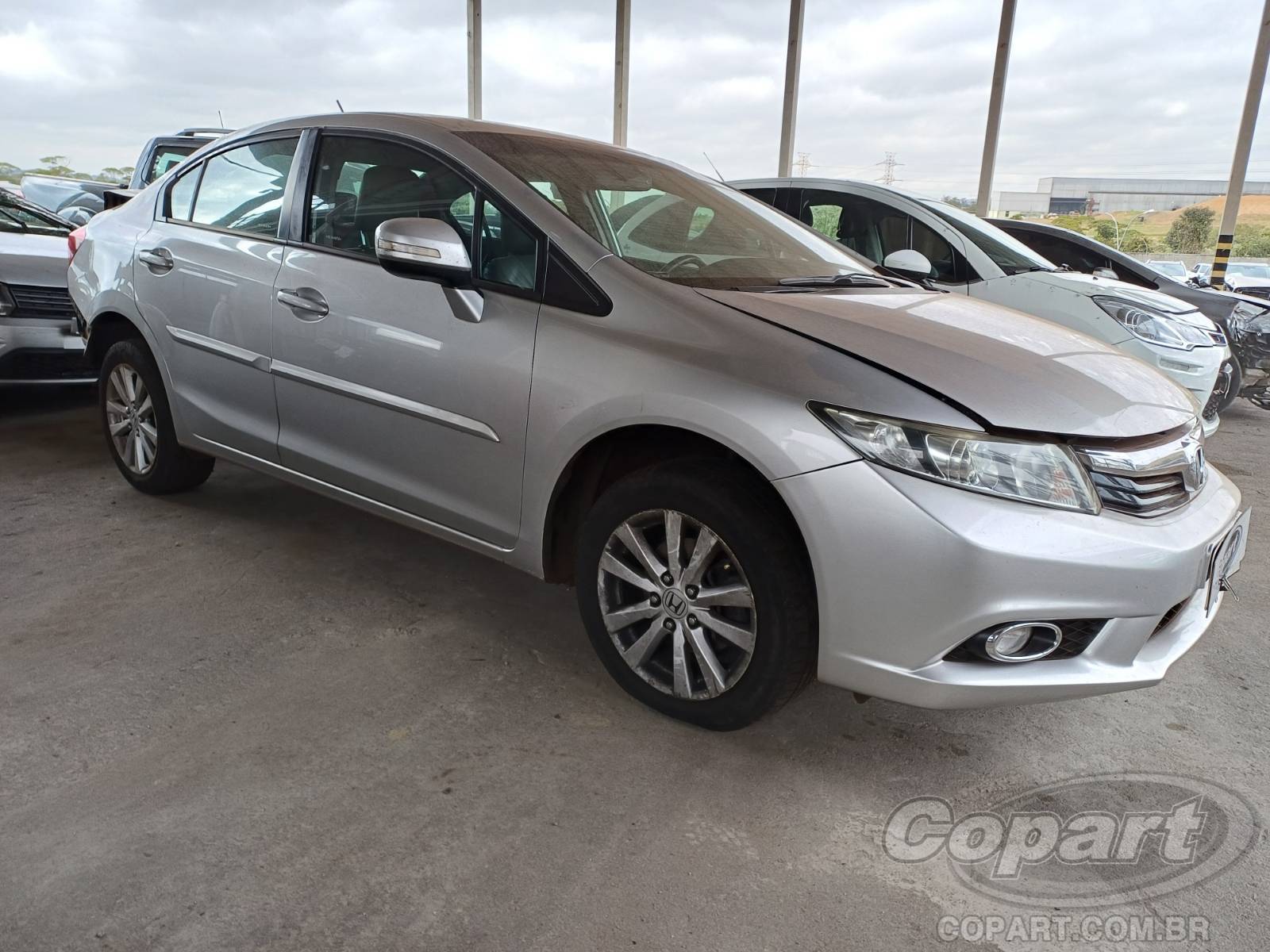 Veículo Honda Civic HONDA CIVIC LXR 2.0 16V i-VTEC 2014 2014 em leilão