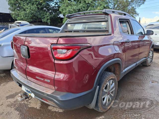 2017 FIAT TORO 