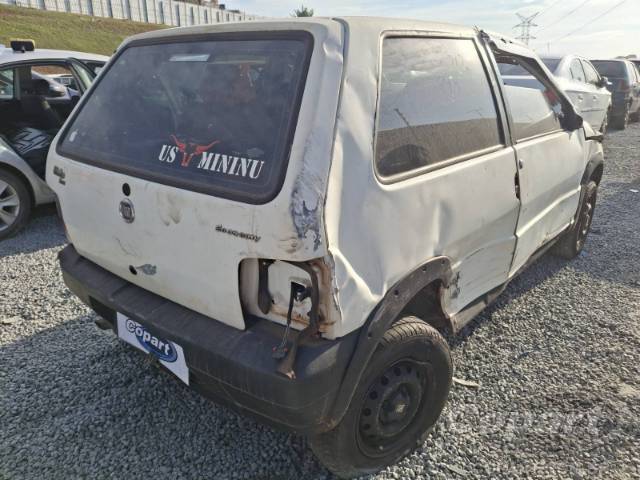 2013 FIAT UNO 