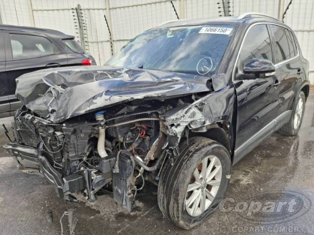 2012 VOLKSWAGEN TIGUAN 