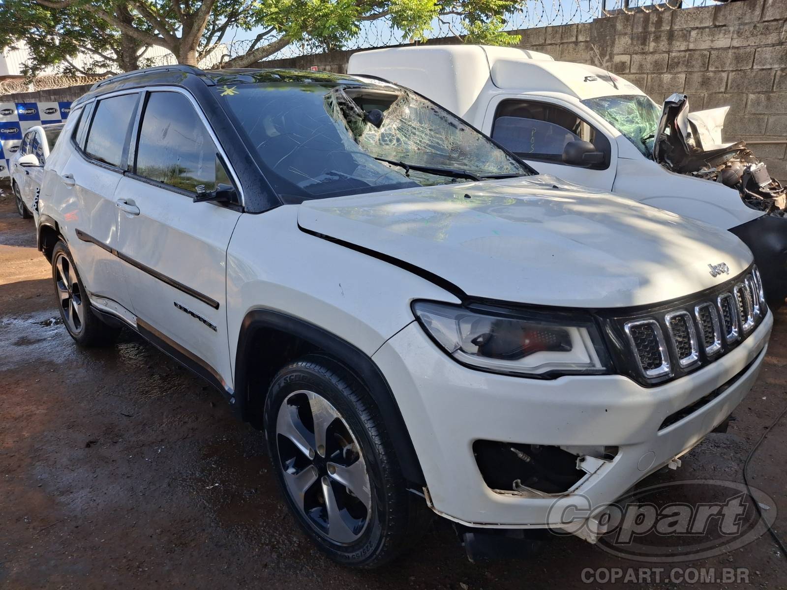 Veículo Fiat Compass Jeep Compass Longitude 2.0 16V Tigershark 2018 2018 em leilão