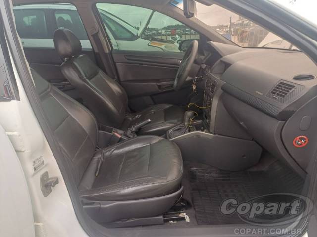 2010 CHEVROLET VECTRA HATCH 