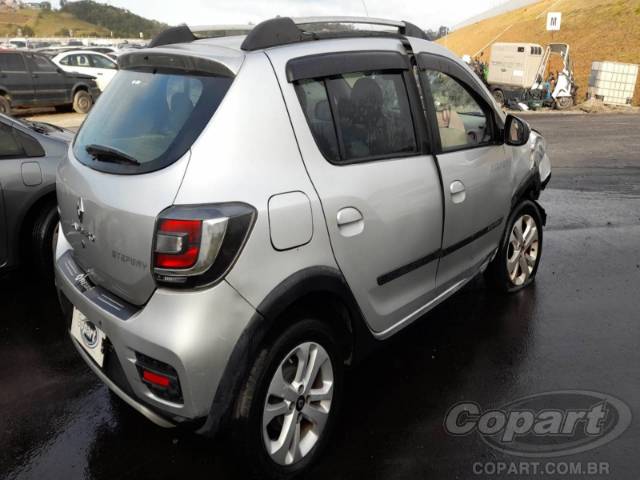 2015 RENAULT SANDERO 