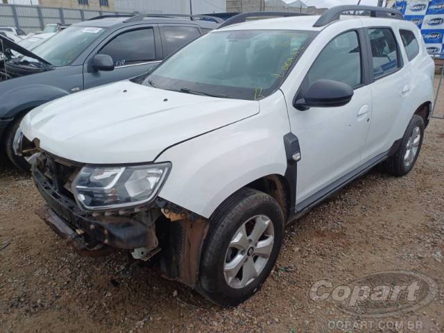 2024 RENAULT DUSTER 