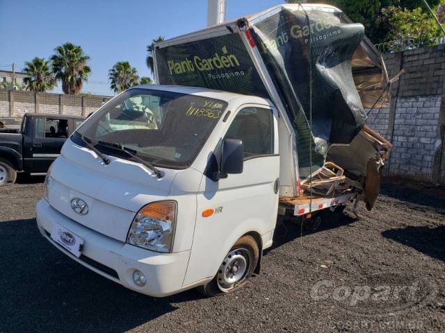 2010 HYUNDAI HR 