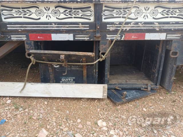 0 CARROCERIA CARROCERIA DE MADEIRA 