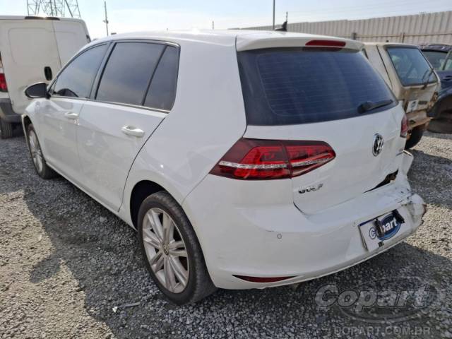 2015 VOLKSWAGEN GOLF 