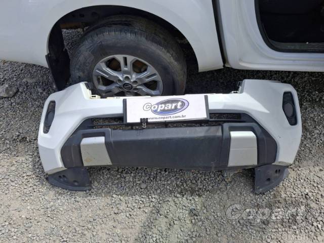 2023 NISSAN FRONTIER CD 