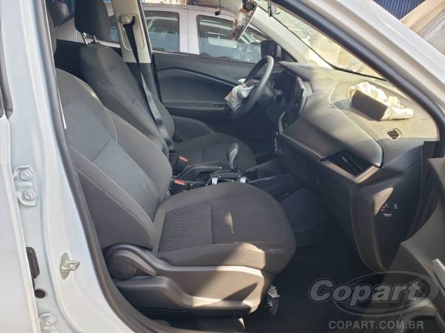 2026 CHEVROLET TRACKER 
