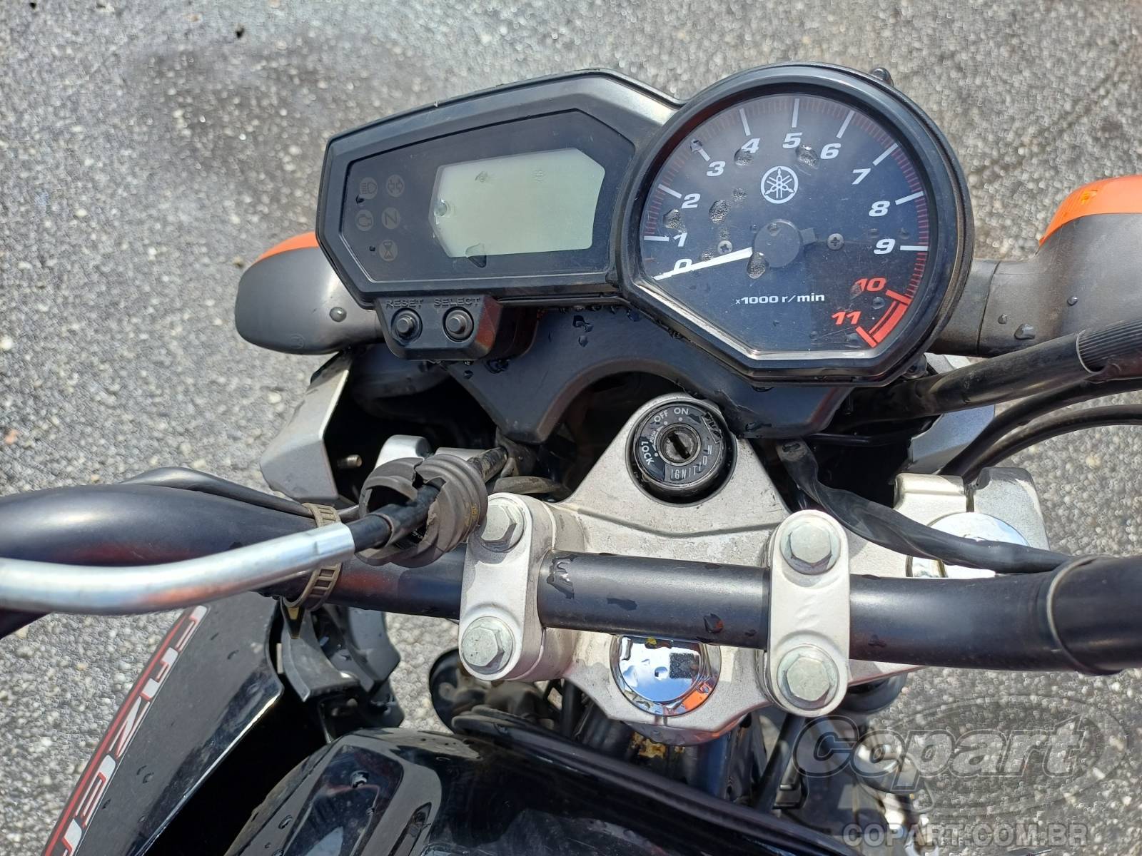 2013 YAMAHA FAZER — foto 9 de 10