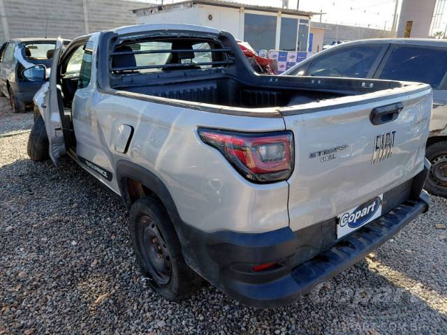 2022 FIAT STRADA 
