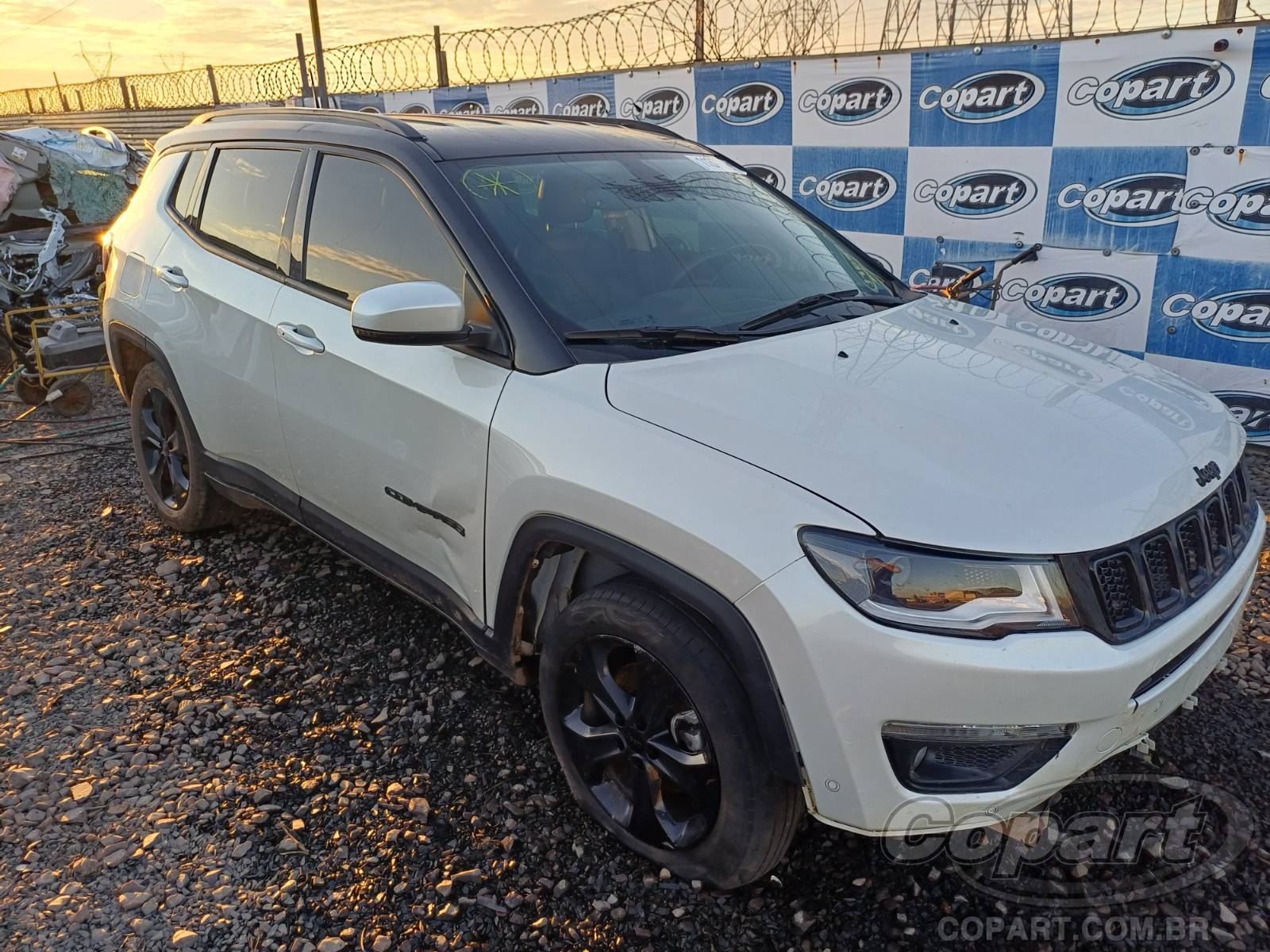 Veículo Fiat Compass Jeep Compass Longitude 2.0 16V Tigershark 2021 2021 em leilão